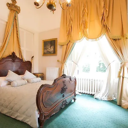 The Gothic Mansion 2* Бристоль